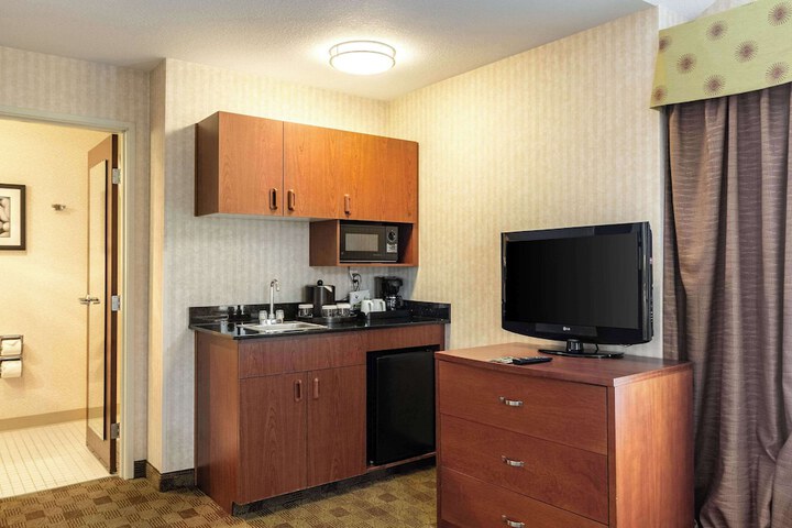 Room 35 of 41