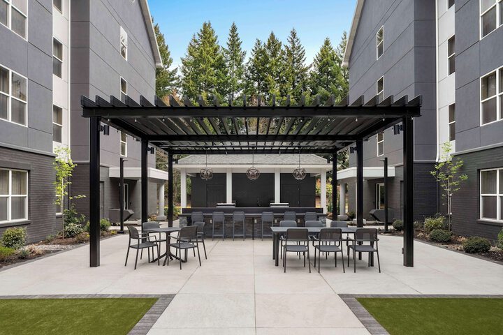 Terrace/Patio 39 of 42