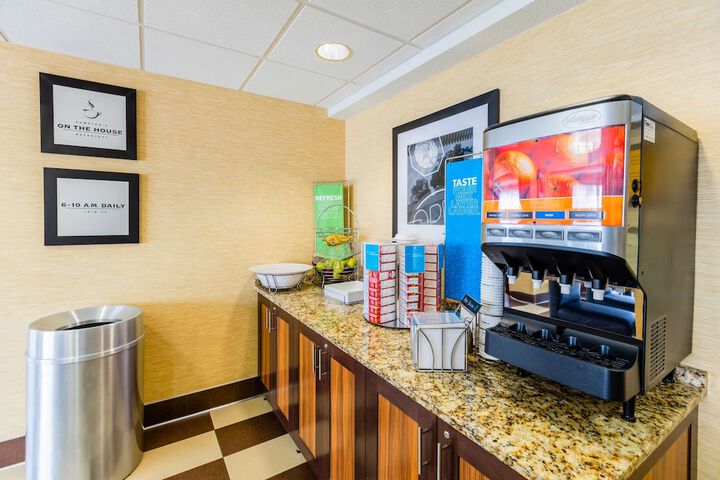 Hampton Inn St. Charles St. Peters