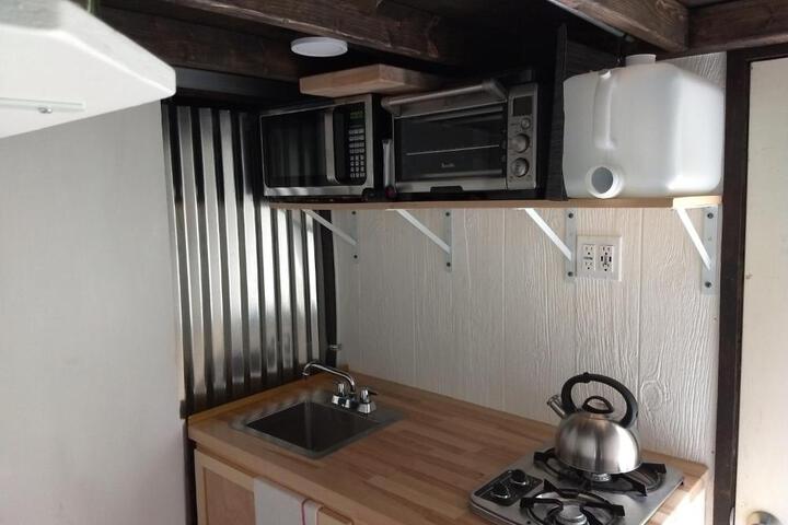 Catskills tiny house cabin