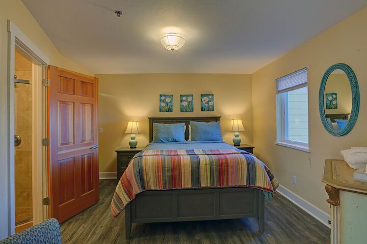 Room 45 of 183