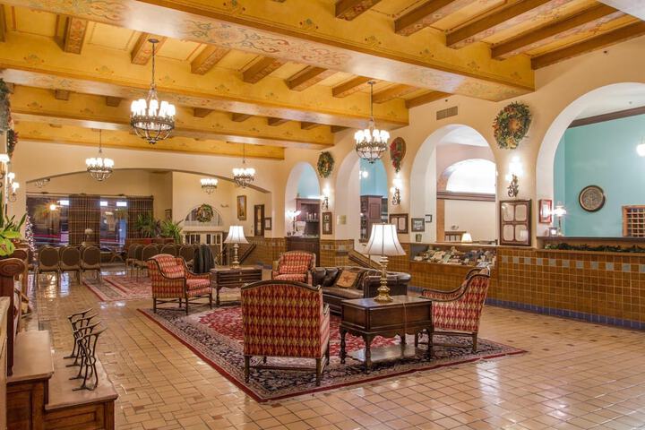 Hotel Interior 17 of 38