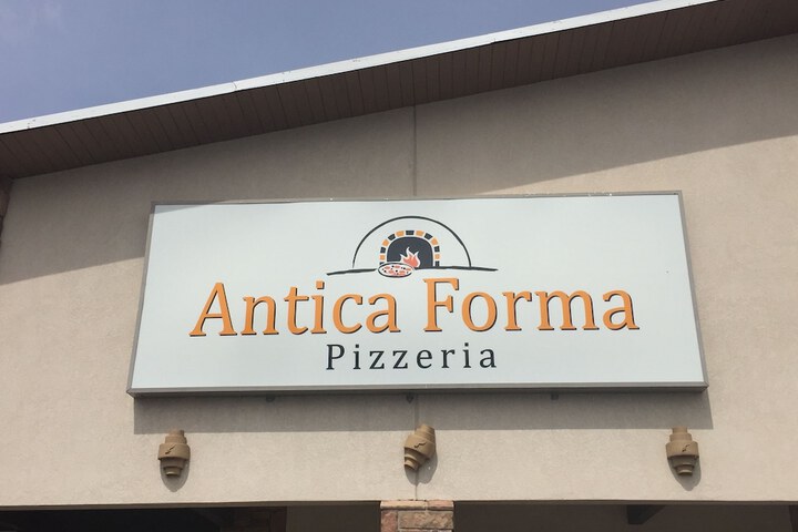 Dinosaur Inn & Suites