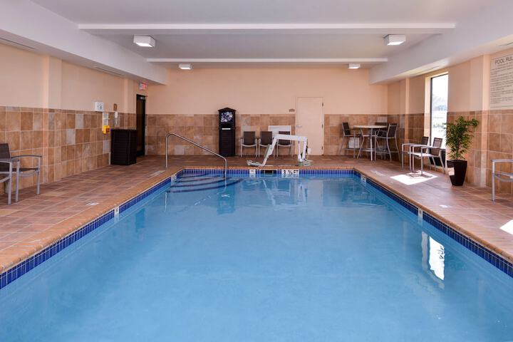 Pool 4 of 44