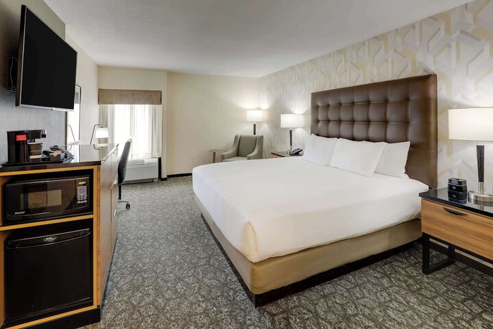 Room 20 of 66