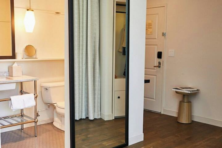 The Alida Savannah, a Tribute Portfolio Hotel