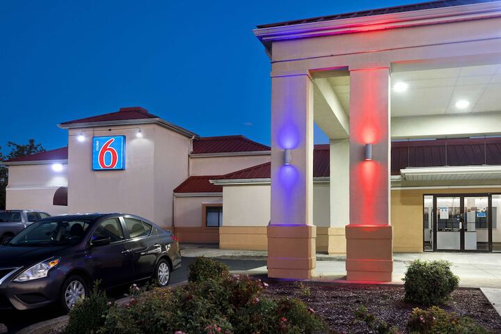 Motel 6 Shepherdsville KY – Louisville South