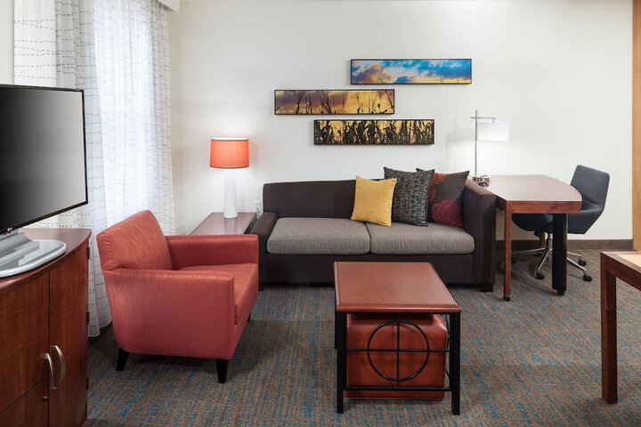 Room 22 of 34