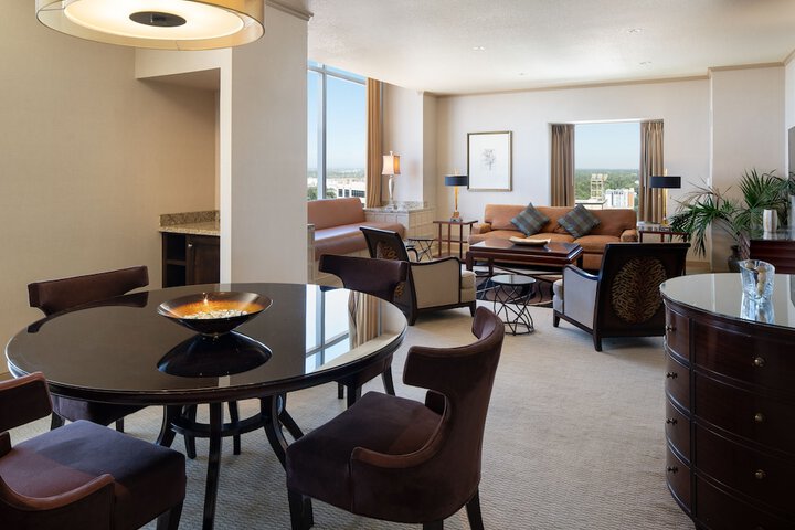 Room 32 of 56