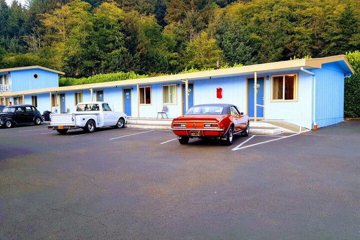Hotel 6 of 43