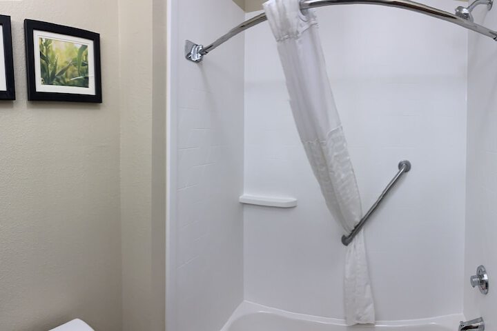 Room 13 of 47