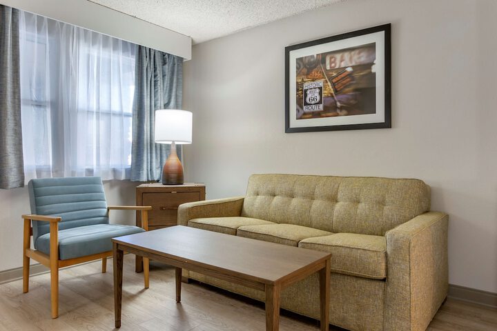 Room 22 of 63