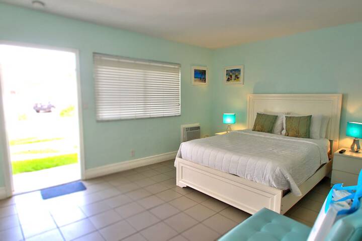 Room 20 of 40