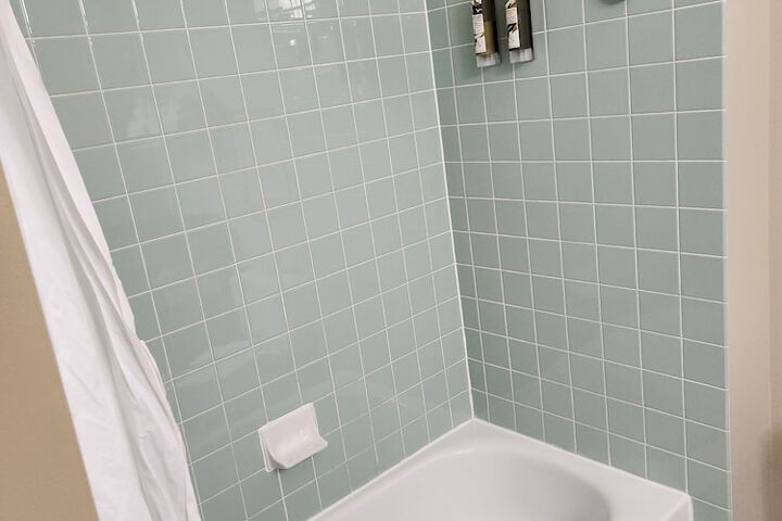 Room 65 of 110