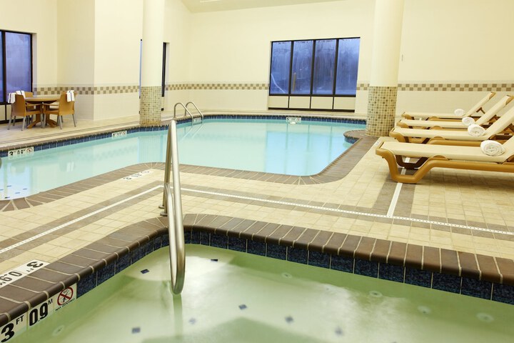 Holiday Inn Express Hotel & Suites Columbus Univ Area - Osu by IHG