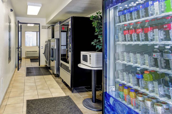 Motel 6 Medford OR