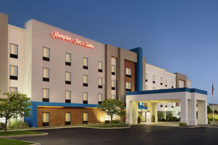 Hampton Inn & Suites York South