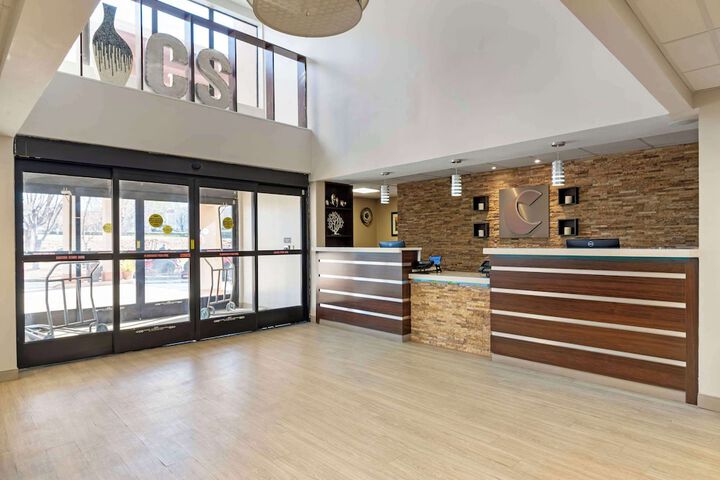 Comfort Suites Northside Hospital Gwinnett