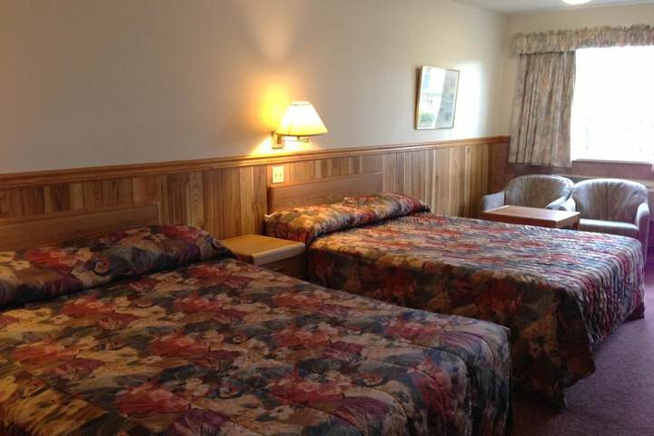 Rainbow Motor Inn