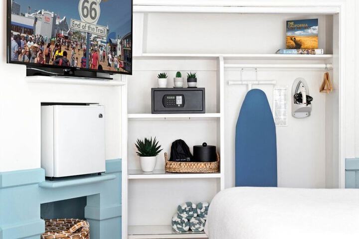 Room 46 of 58