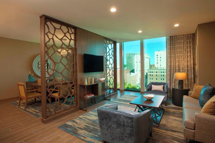 Room 16 of 57