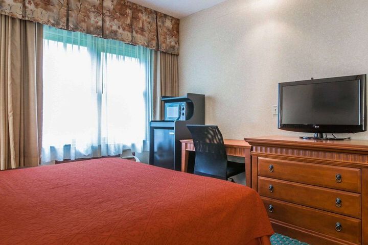 Room 17 of 21