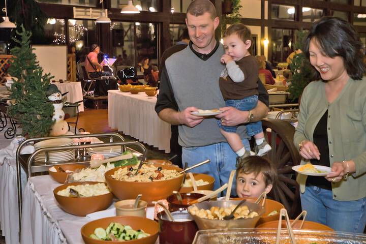 Dining 48 of 125
