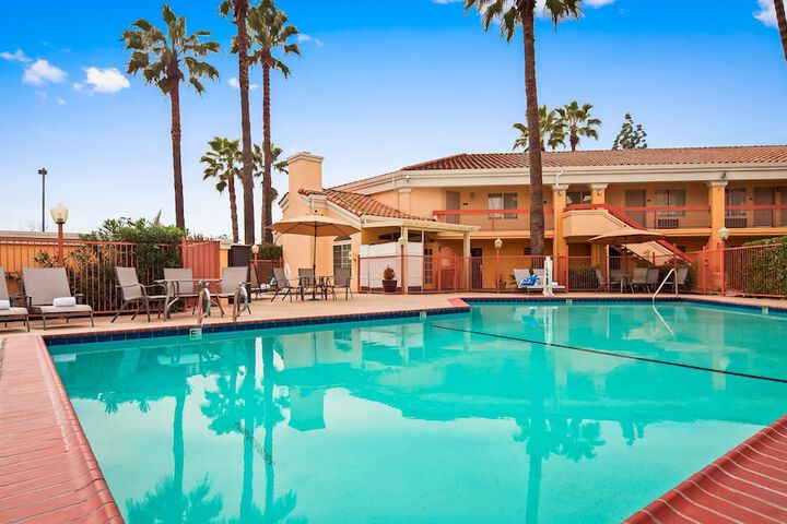 Best Western Palm Court Inn
