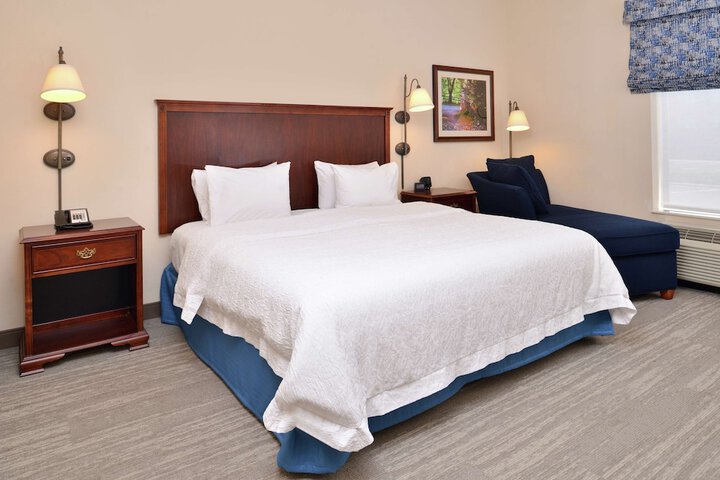 Hampton Inn Harrisonburg - South