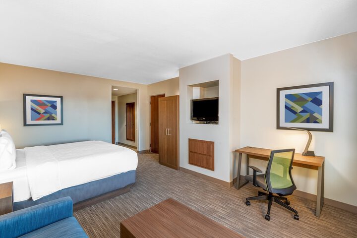 Holiday Inn Express & Suites St. George North - Zion by IHG