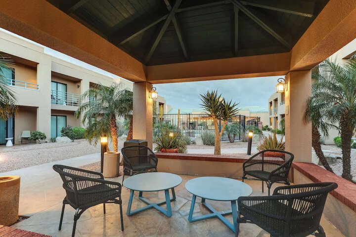 Terrace/Patio 80 of 84