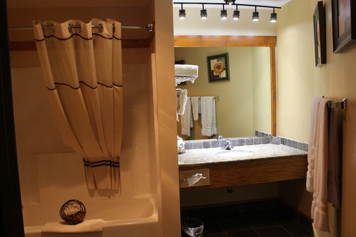 Spearfish Canyon Lodge