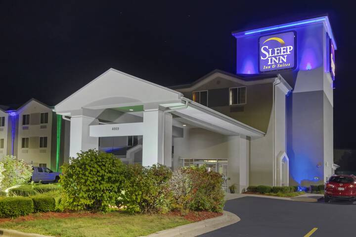 Sleep Inn & Suites Allendale