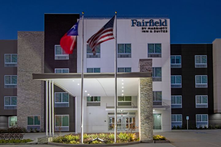 Hotel 4 of 34