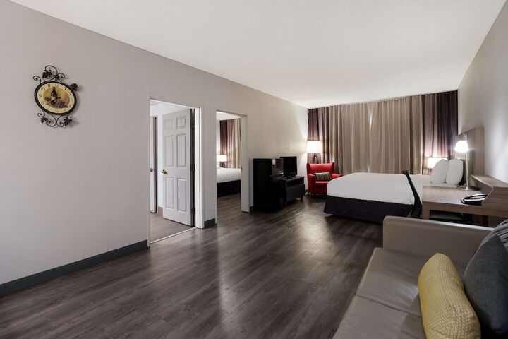 Room 20 of 48
