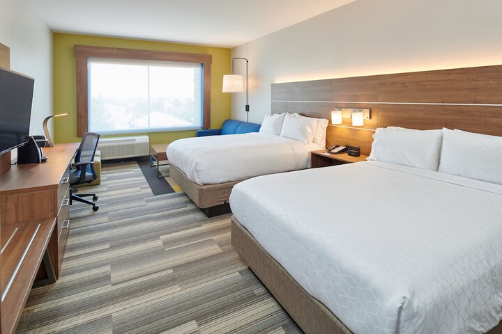 Room 15 of 25