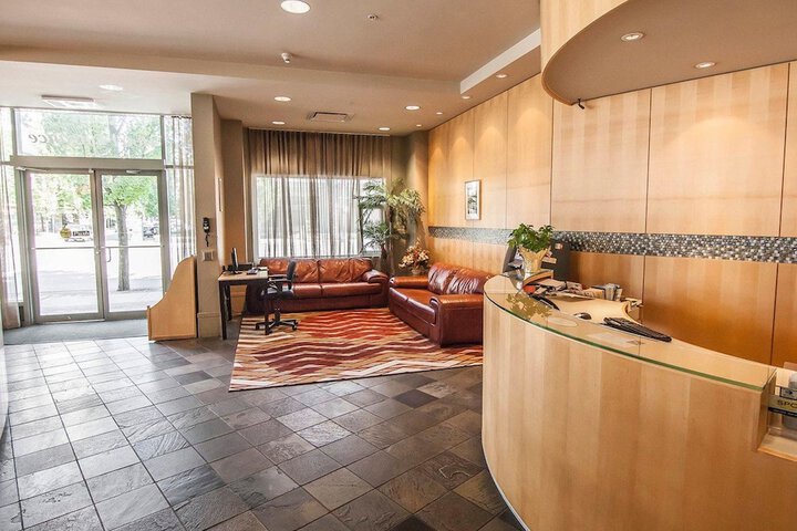 Hotel Interior 7 of 37