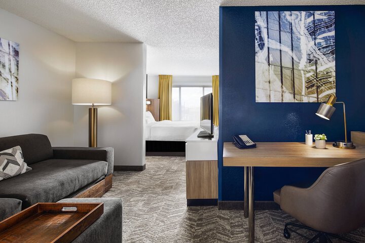 Room 9 of 24