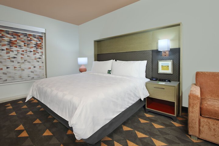 Holiday Inn Hattiesburg - North by IHG