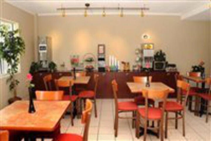 Super 8 by Wyndham Kissimmee
