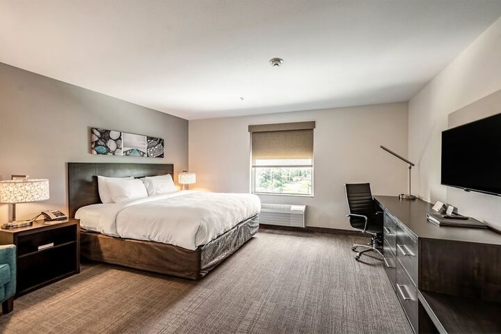 Room 18 of 27