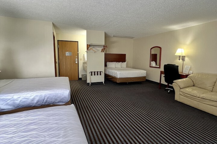 Room 54 of 64