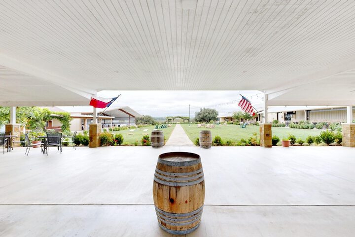 Carter Creek Winery Resort & Spa