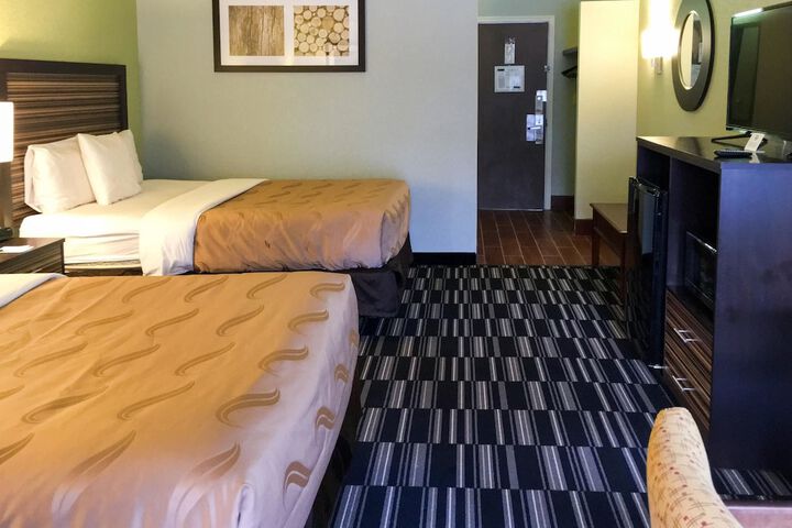 Room 14 of 34