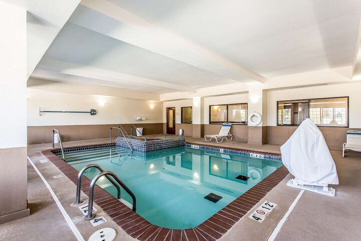 Quality Inn & Suites Guymon East