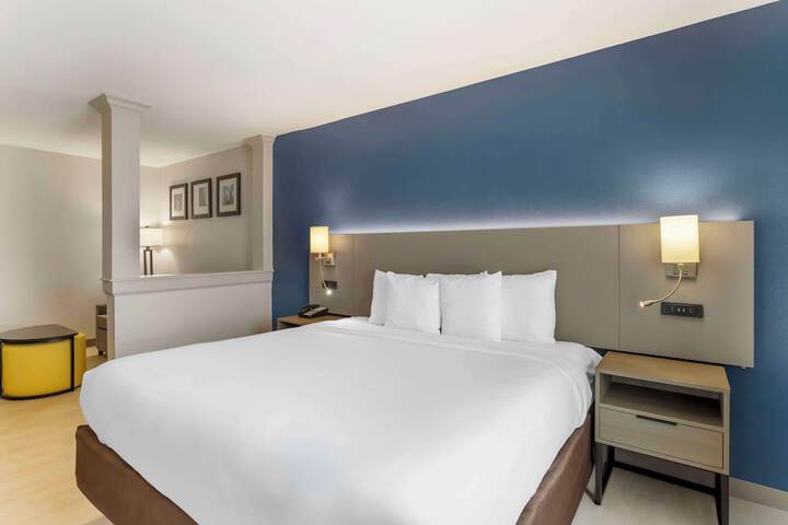 Room 25 of 45