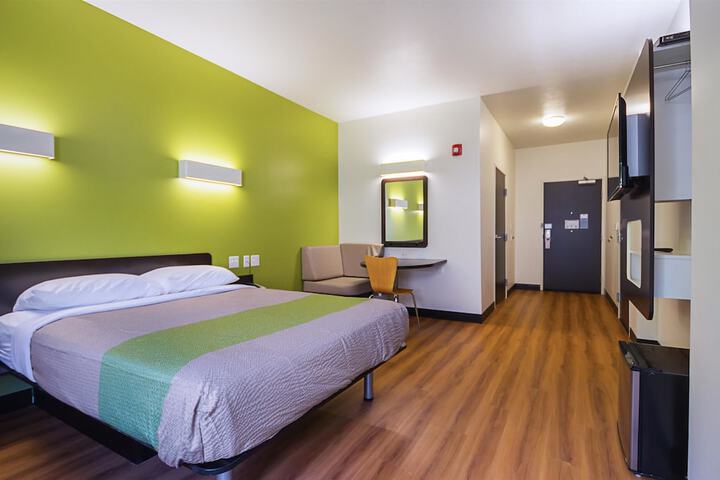 Room 19 of 31