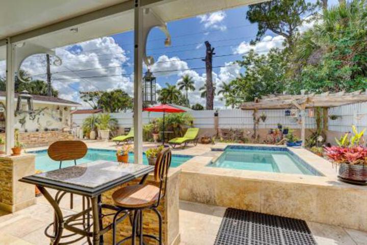 Breezy Naples Home with Private Outdoor Pool