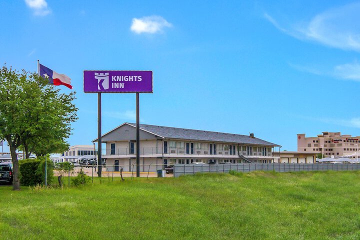 Hotel 8 of 31