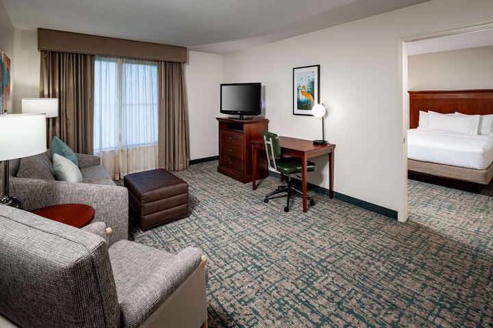 Room 13 of 43